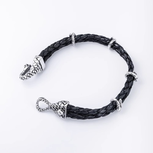 Sophisticate Strand